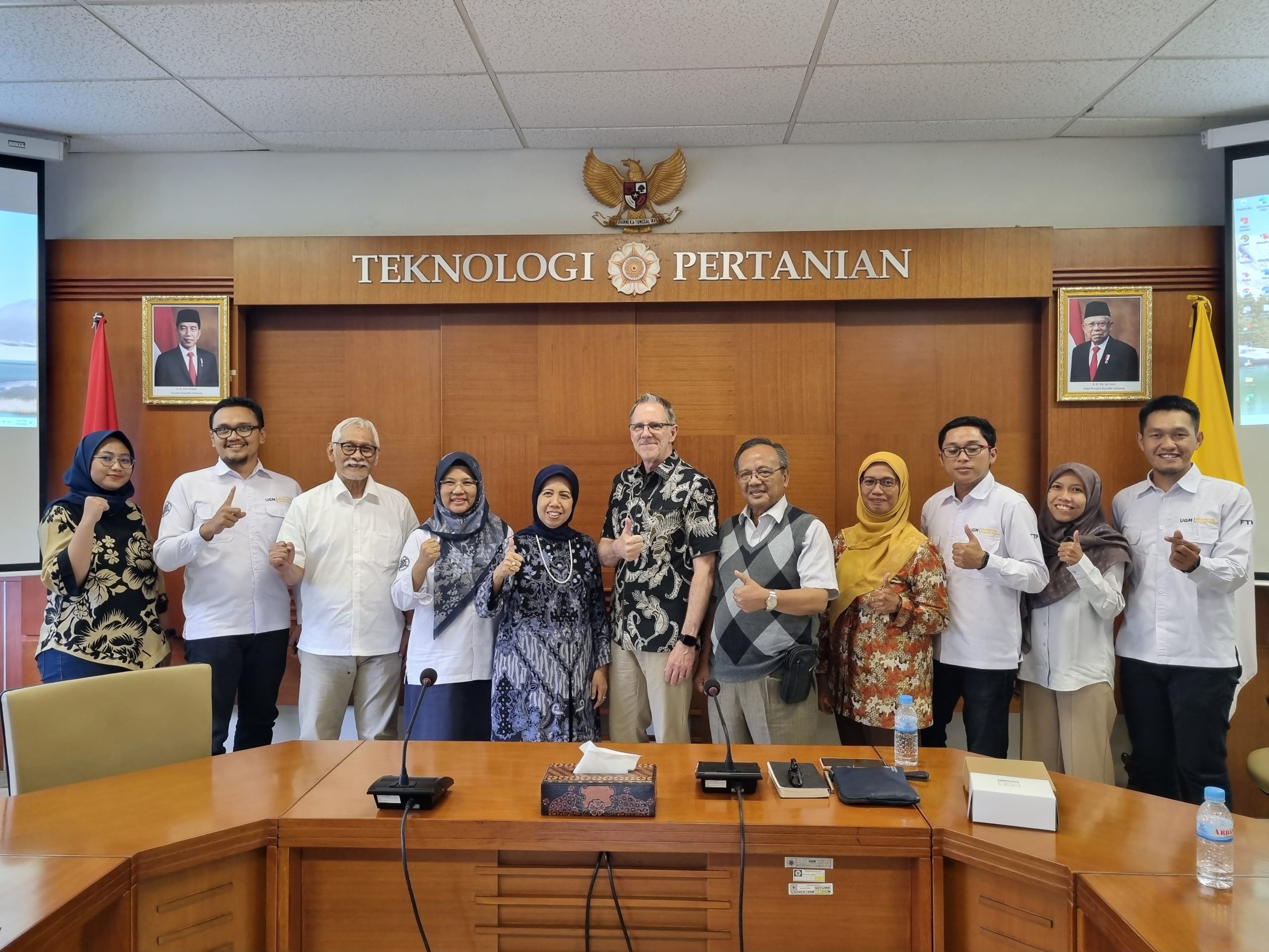 FTP UGM Terima Kunjungan Prof. Gary R Sands dari University of ...